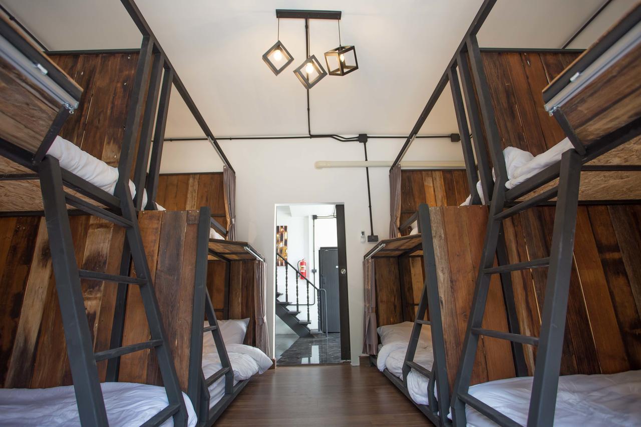 Sleep With You - Hatch Co-Living And Co-Working Space Chiang Mai Eksteriør billede