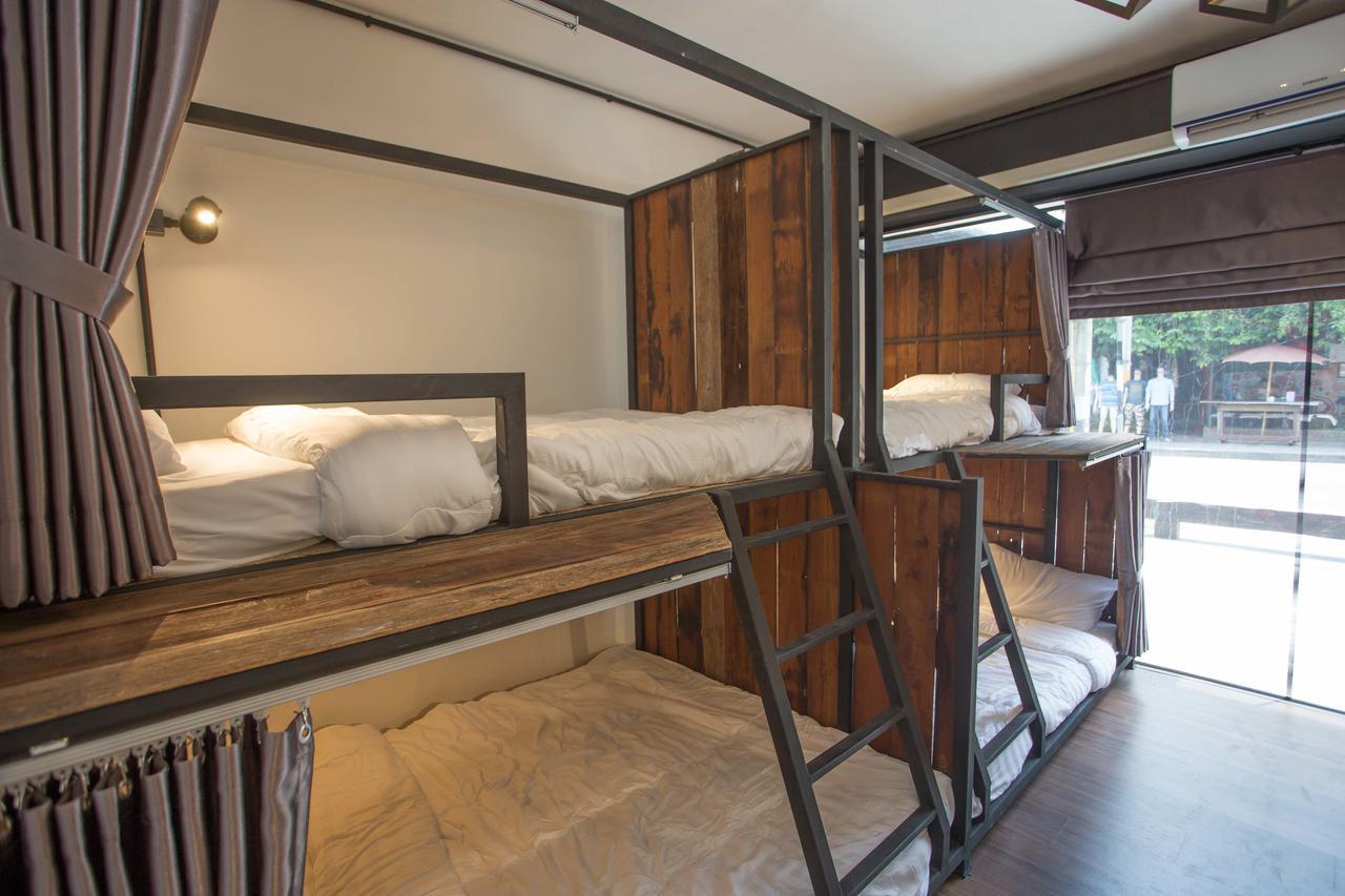 Sleep With You - Hatch Co-Living And Co-Working Space Chiang Mai Eksteriør billede