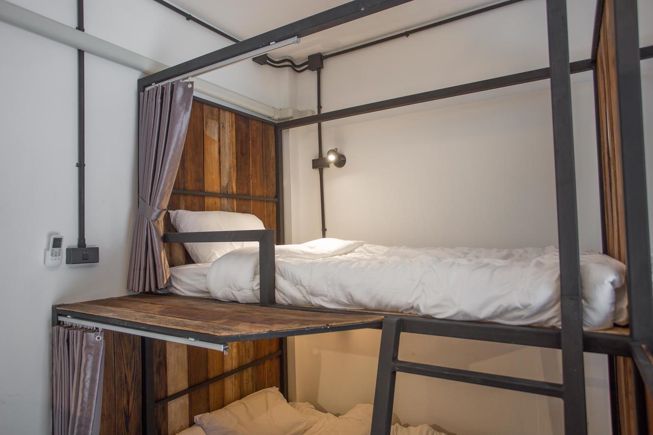 Sleep With You - Hatch Co-Living And Co-Working Space Chiang Mai Eksteriør billede